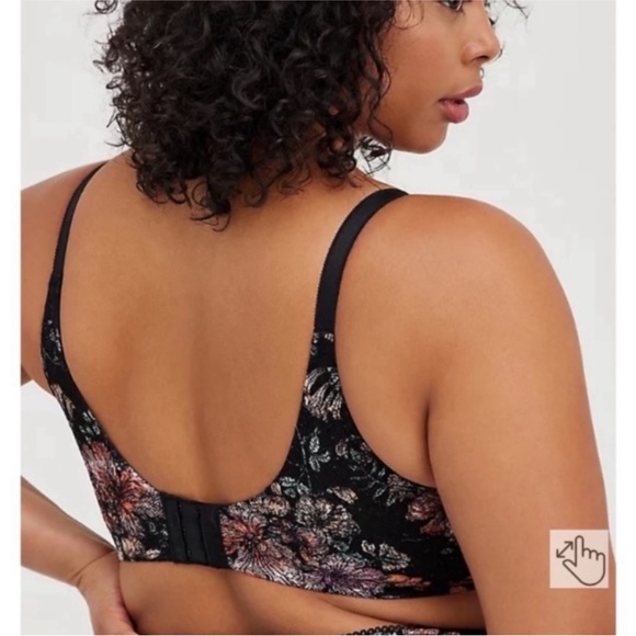 Torrid Floral Lace Lightly Lined 360° Smoothing™ Everyday Wire-Free Bra NWT - Picture 3 of 9